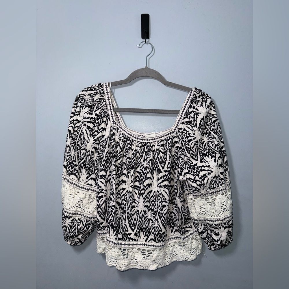 Panama Jack  linen blend puff sleeve top M EUC tropical crochet